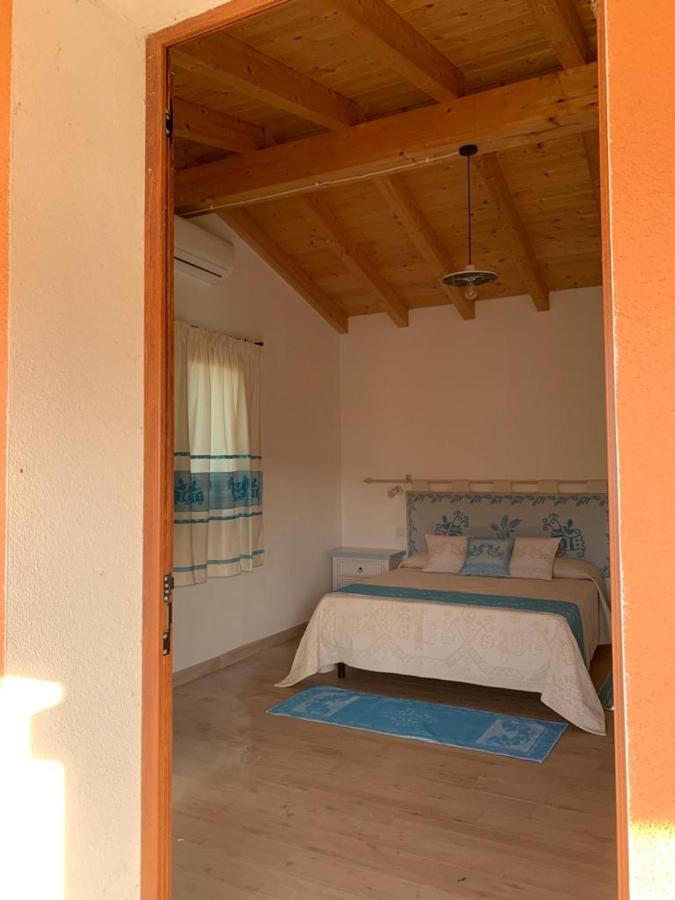 Tenute Venafiorita Loiri Porto San Paolo Bagian luar foto